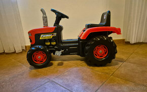 Velký šlapací traktor - 2