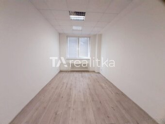 Pronájem komerční Obchodní prostory, 18㎡ Havířov 73601 - 2