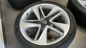 Alu kola Opel Insignia - 8/5x19 IS-45 5x120x67 - 2