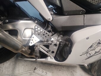 Honda fireblade 954rr - 2