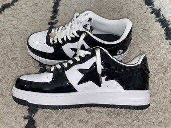 BAPE Bapesta Black/ White - Velikost 43 NOVÉ - 2