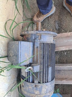 Elektromotor 15 kw - 2