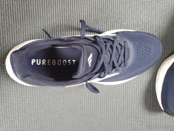 Běžecké boty ADIDAS Pureboost 23 - 44 2/3 - 2