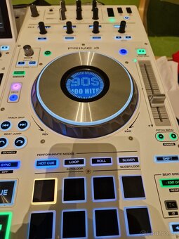 Denon Prime 4 white edition + kufr UDG - 2