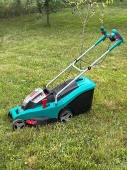 P: aku sekačka BOSCH ROTAK 37 LI - 2