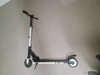 Elektrokoloběžka Dětská - 2