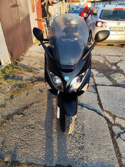 Piaggio x-evo 125 - 2