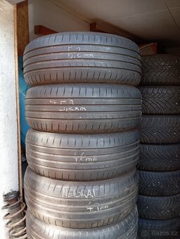 215/60/16 Dunlop - 2