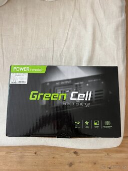 Green Cell INV22 Měnič napětí z 12V na 230V, 1500W | 3000W - - 2