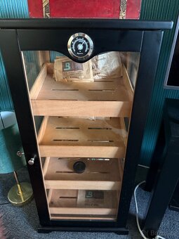 Humidor - 2