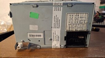 Autorádio VW R100 - Originál + PIN, plně funkční - 2