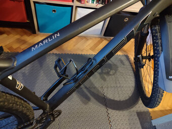 Trek Marlin 6 XL – 29" kola – výborný stav + doplňky - 2