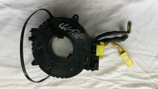 Mitsubishi Pajero 3,2 kroužek airbagu volantu LF0.S11.0168 - 2