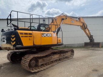 JCB – JS 220 LC 4 F - 2
