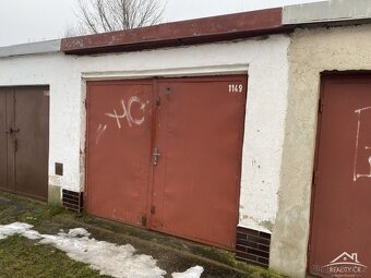 Pronájem garáže Evžena Rošického - 2