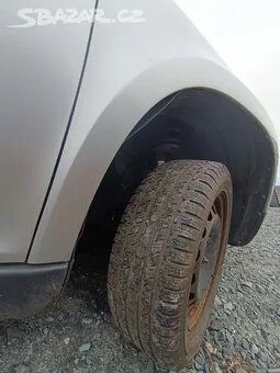 Blatníky, blatník Škoda Yeti 2011 - 2