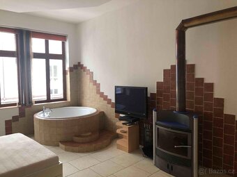 Pronájem bytu, Trutnov - centrum - 2