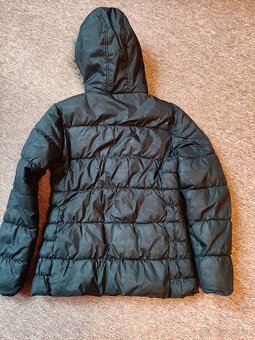 Zimní dívčí kabátek vel. 152, CaA - 2