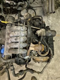 Motor  vw t4 2,4D - 2