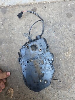 zámek vw caddy transporter 7H0827426P - 2