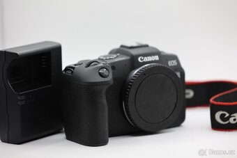Canon RP - 2