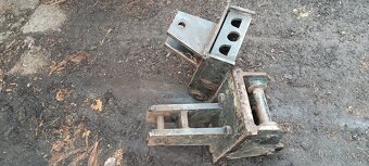 Rychloupínák JCB Caterpillar Volvo - 2