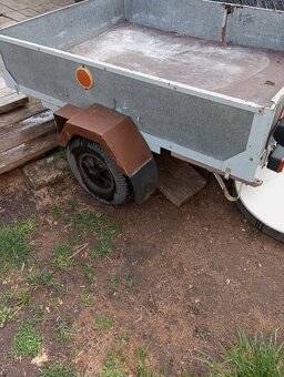 Přívěsný vozík za auto - 2