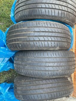 Kumho ecsta 215/55/18 letní - 2