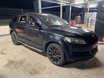 Audi Q7 3.0TDi 171KW Quattro 7mist - 2