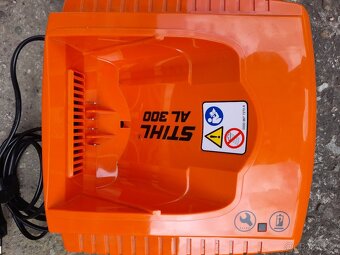 Aku pila Stihl MSA 200 C s baterií a nabíječkou - 2