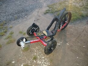 Kmx motokara - 2