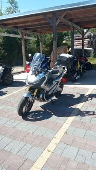 Prodám motocykl Honda X-ADV 750 - 2