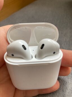 Prodám apple airpods (2020) - 2