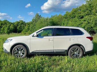 Mitsubishi Outlander, MY 2016, 2.2 DI-D INTENSE+ 4WD, 7 MÍST - 2