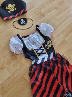 Karnevalový kostým - pirátka - vel. 5-7 let - 2