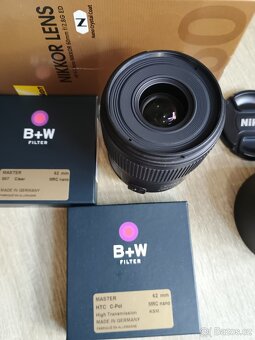 Nikon AF-S Micro NIKKOR 60mm f/2.8G ED+ - 2