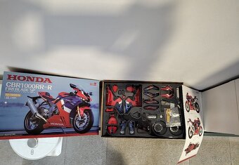 Honda CBR 1/9 nová, nepoužitá včetně kovové vidlice - 2