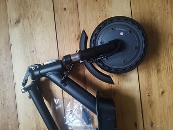 Elektrokoloběžka Sencor Scooter S30 - 2