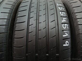 Letní pneu 255/45/19 Nexen - 2