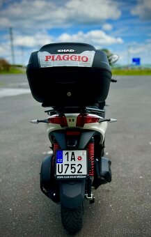 Piaggio MP3 300 HPE Sport - 2