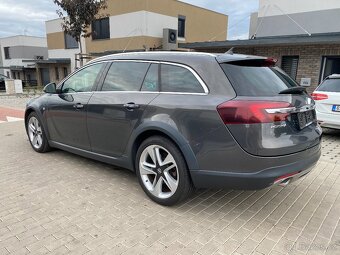 Opel Insignia 2.0 CDTI automat, 4x4, 2015, kůže, ALU R19 - 2
