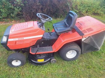 ZAHRADNI TRAKTOR 18 / 2V Dvouvàlec - 2