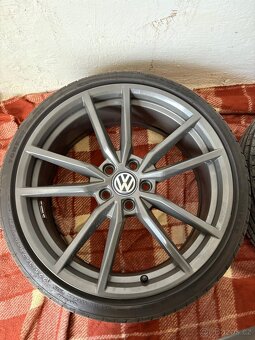 Alu kola VW Pretoria r19 5x112 - 2