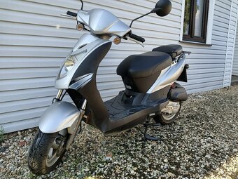 Skútr Kymco Agility 50 - 2