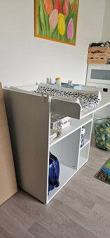 Přebalovací pult - 2