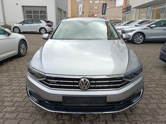 VW Passat GTE Variant 1.4TSI 160kW DSG - Zálohováno - 2