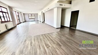 Pronájem, Komerční prostory, Obchodní prostory, 170 m² - Kun - 2
