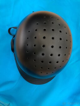 Jezdecká helma, mikina, výbava pro mladou jezdkyni /jezdce - 2