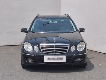 Mercedes-Benz Třída E 1.8 K ,  135 kW benzín, 2008 - 2