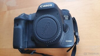 Canon 5D Mark III - 2